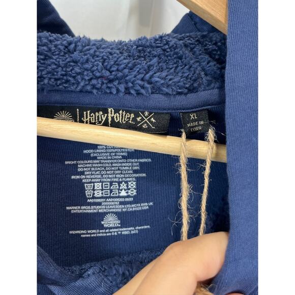 HARRY POTTER Wizarding World Peskipiksi Pesternomi Pullover Hoodie Top Blue XL - Picture 7 of 8